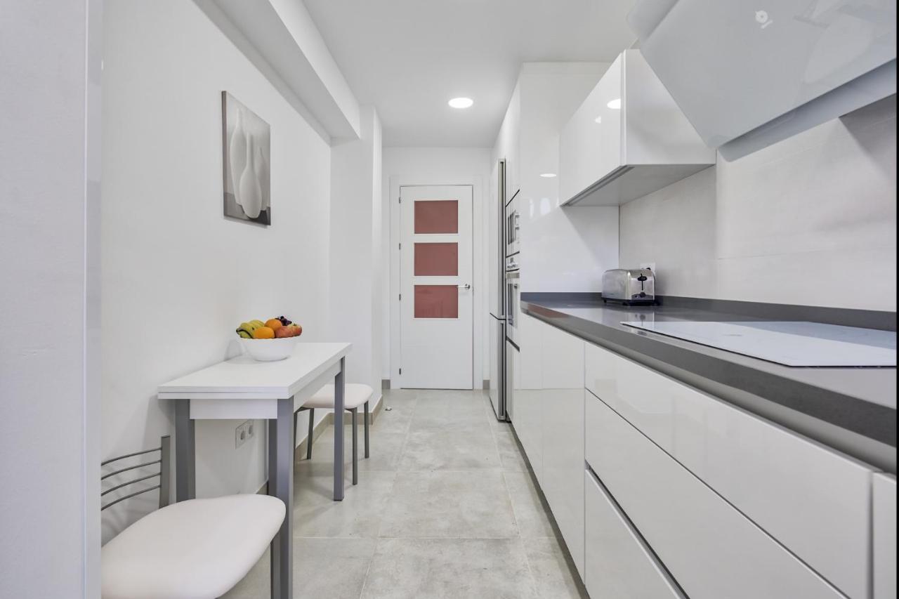 Sur Suites Alhambra Fuengirola Zewnętrze zdjęcie