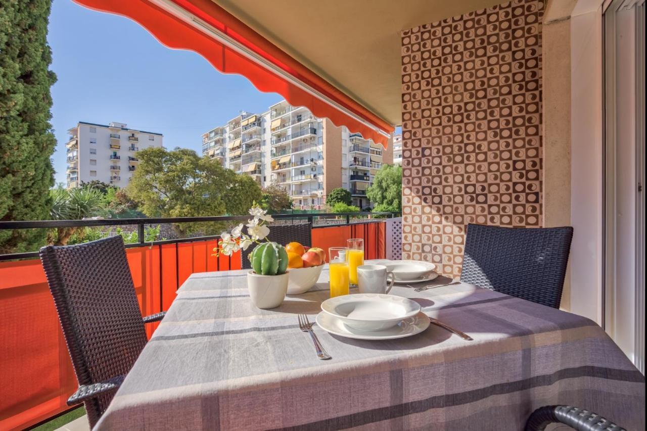 Sur Suites Alhambra Fuengirola Zewnętrze zdjęcie